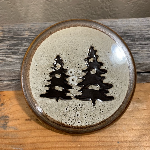 NWOT CERAMIC LODGE/CABIN STYLE COASTERS-CANOE, BEAR, MOOSE & PINE TREES - Picture 5 of 8